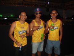 Oktober 10 Anos